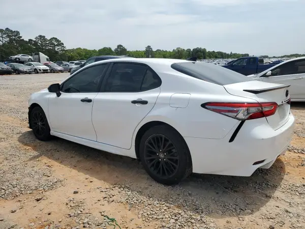 4T1B11HK9KU269042 2019 TOYOTA CAMRY - Image 2