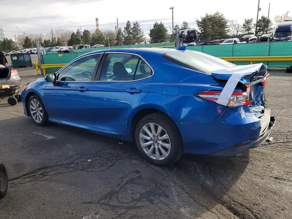 4T1B11HK9KU270854 2019 TOYOTA CAMRY - Image 2