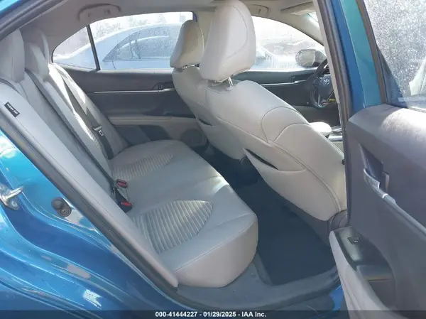 4T1B11HK9KU270921 2019 TOYOTA CAMRY - Image 8