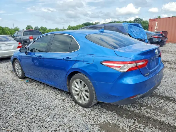 4T1B11HK9KU275374 2019 TOYOTA CAMRY - Image 2