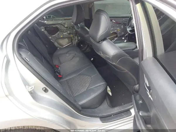 4T1B11HK9KU283443 2019 TOYOTA CAMRY - Image 8