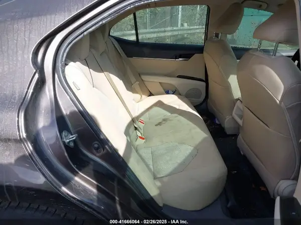 4T1B11HK9KU285967 2019 TOYOTA CAMRY - Image 8