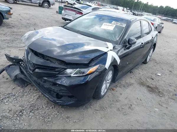 4T1B11HK9KU287623 2019 TOYOTA CAMRY - Image 2
