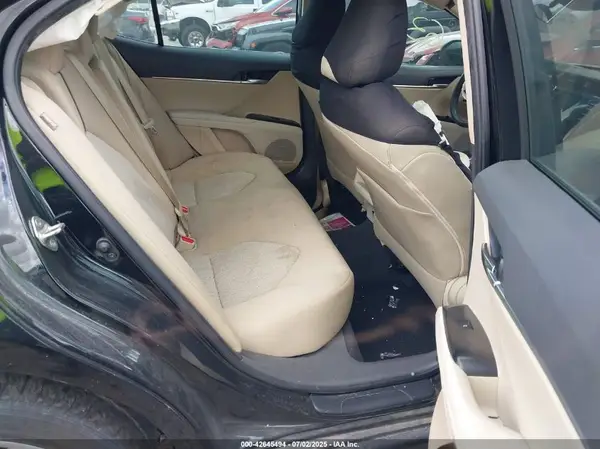 4T1B11HK9KU287623 2019 TOYOTA CAMRY - Image 8