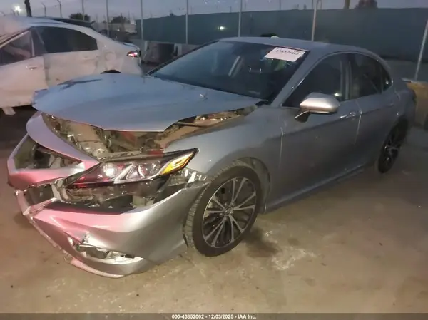 4T1B11HK9KU298380 2019 TOYOTA CAMRY - Image 2