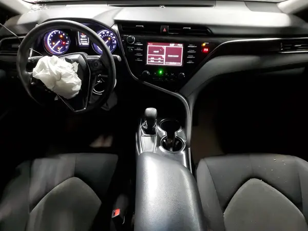 4T1B11HK9KU680909 2019 TOYOTA CAMRY - Image 8