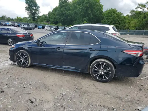4T1B11HK9KU682143 2019 TOYOTA CAMRY - Image 2