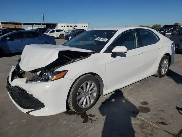 4T1B11HK9KU685169 2019 TOYOTA CAMRY - Image 1
