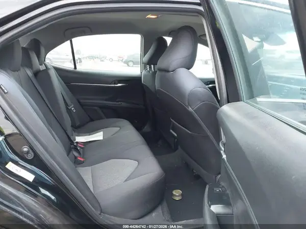 4T1B11HK9KU686130 2019 TOYOTA CAMRY - Image 8