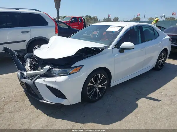 4T1B11HK9KU687150 2019 TOYOTA CAMRY - Image 2