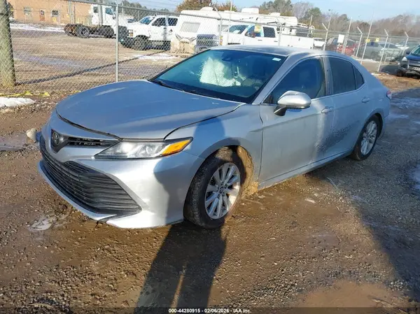 4T1B11HK9KU688220 2019 TOYOTA CAMRY - Image 2