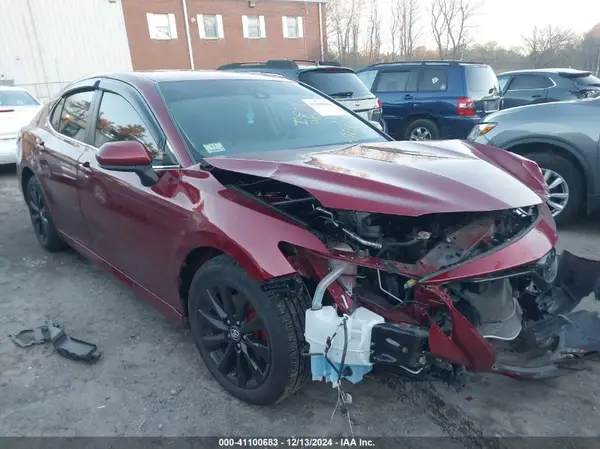 4T1B11HK9KU692252 2019 TOYOTA CAMRY - Image 1