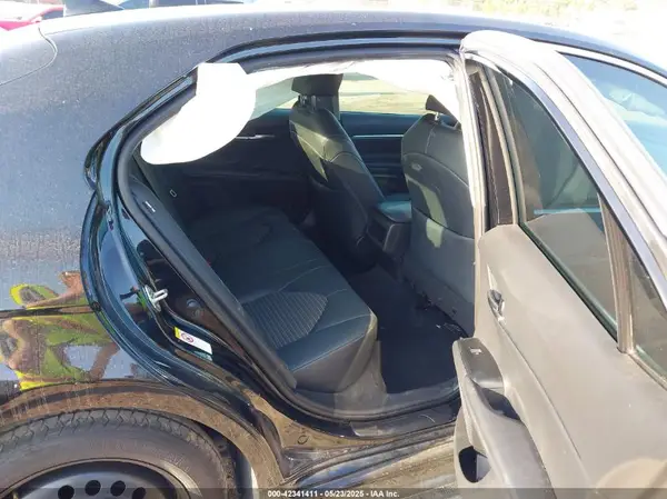 4T1B11HK9KU694938 2019 TOYOTA CAMRY - Image 8