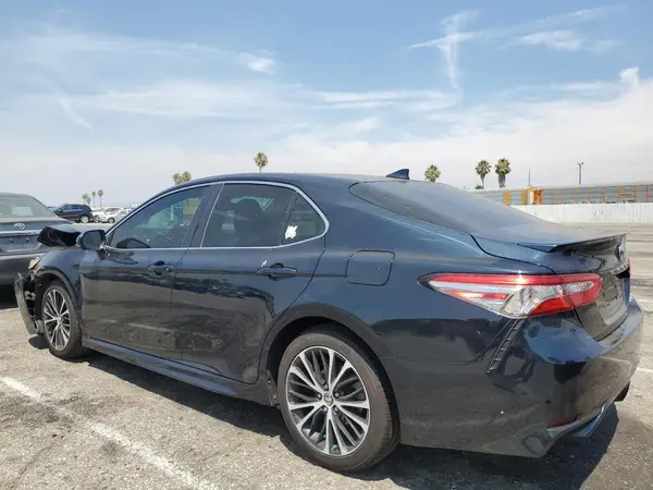 4T1B11HK9KU698648 2019 TOYOTA CAMRY - Image 2