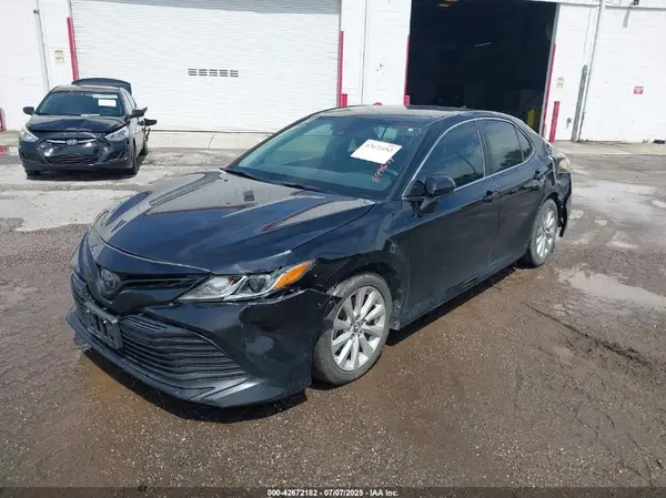 4T1B11HK9KU699654 2019 TOYOTA CAMRY - Image 2