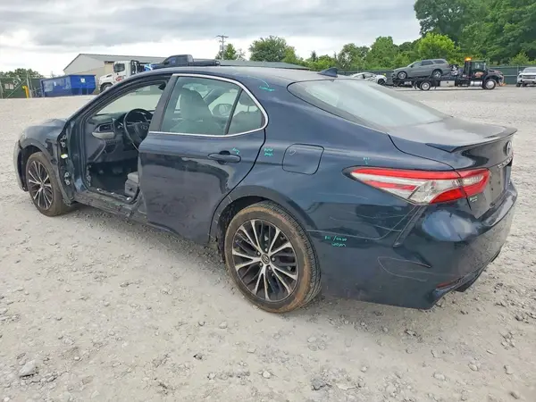 4T1B11HK9KU700284 2019 TOYOTA CAMRY - Image 2