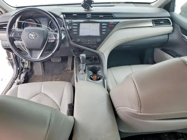 4T1B11HK9KU700284 2019 TOYOTA CAMRY - Image 8