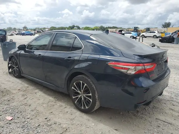 4T1B11HK9KU700513 2019 TOYOTA CAMRY - Image 2