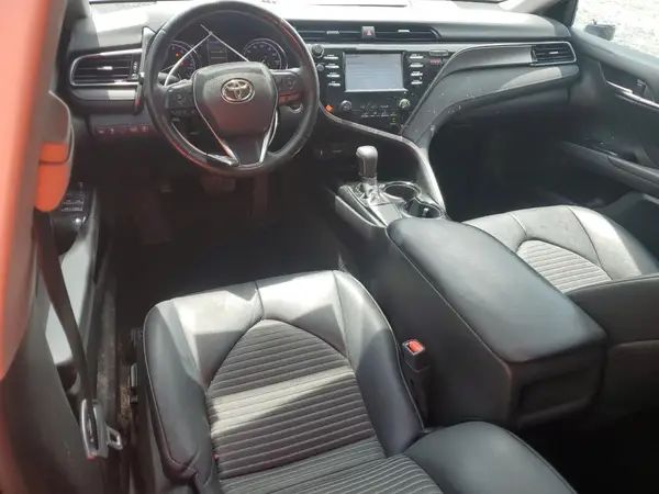 4T1B11HK9KU700513 2019 TOYOTA CAMRY - Image 8