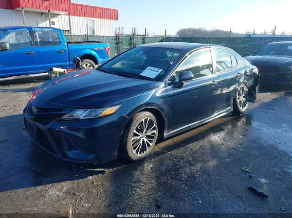 4T1B11HK9KU706621 2019 TOYOTA CAMRY - Image 2