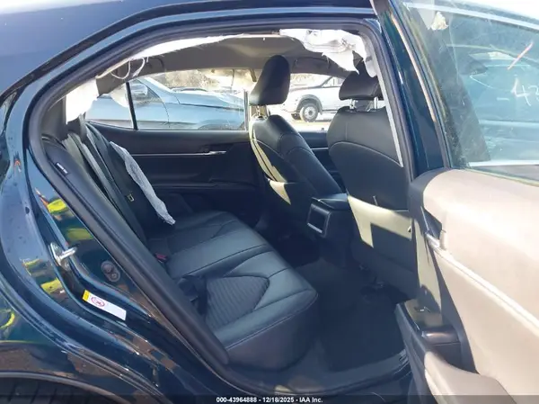 4T1B11HK9KU706621 2019 TOYOTA CAMRY - Image 8