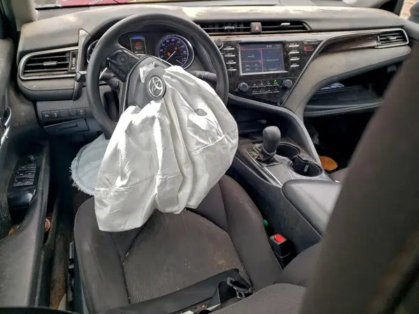 4T1B11HK9KU707638 2019 TOYOTA CAMRY - Image 8