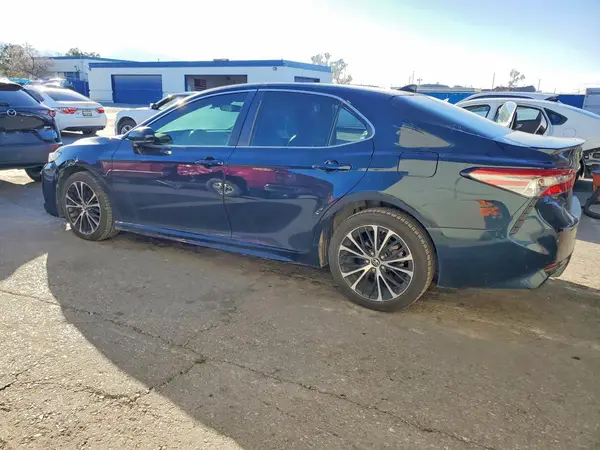4T1B11HK9KU708014 2019 TOYOTA CAMRY - Image 2