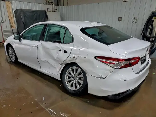 4T1B11HK9KU711379 2019 TOYOTA CAMRY - Image 2