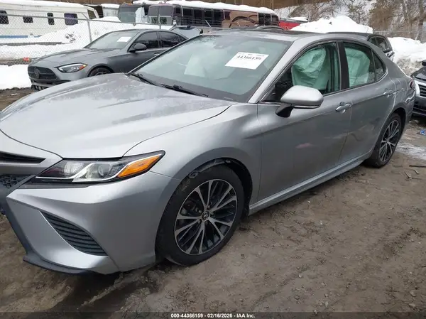 4T1B11HK9KU712399 2019 TOYOTA CAMRY - Image 2