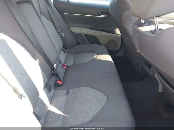 4T1B11HK9KU712631 2019 TOYOTA CAMRY - Image 8
