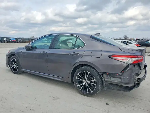4T1B11HK9KU720227 2019 TOYOTA CAMRY - Image 2