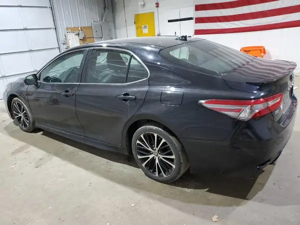 4T1B11HK9KU720762 2019 TOYOTA CAMRY - Image 2