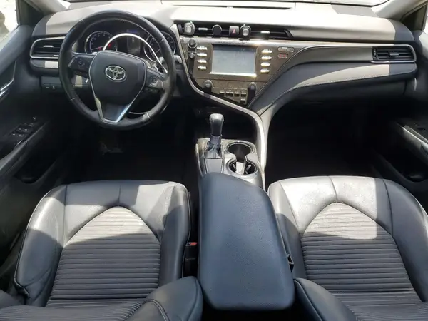 4T1B11HK9KU721426 2019 TOYOTA CAMRY - Image 8