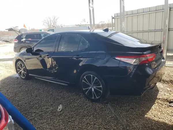 4T1B11HK9KU723144 2019 TOYOTA CAMRY - Image 2