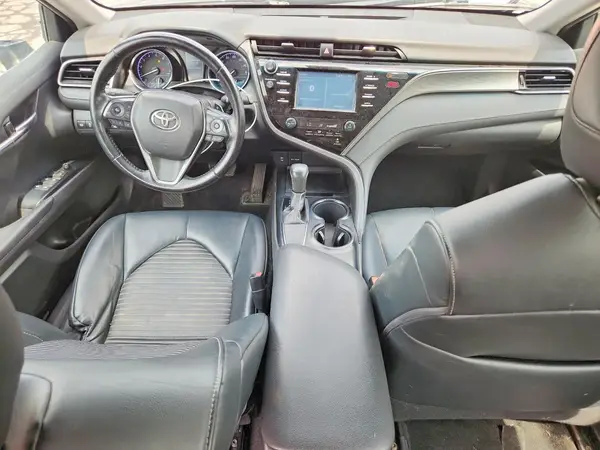 4T1B11HK9KU724729 2019 TOYOTA CAMRY - Image 8