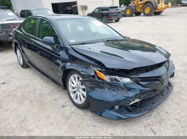 4T1B11HK9KU728229 2019 TOYOTA CAMRY - Image 1