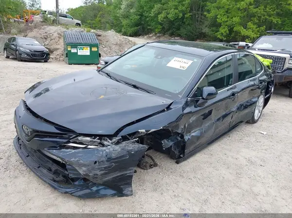 4T1B11HK9KU728229 2019 TOYOTA CAMRY - Image 2