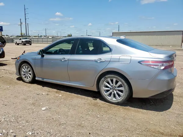 4T1B11HK9KU729395 2019 TOYOTA CAMRY - Image 2