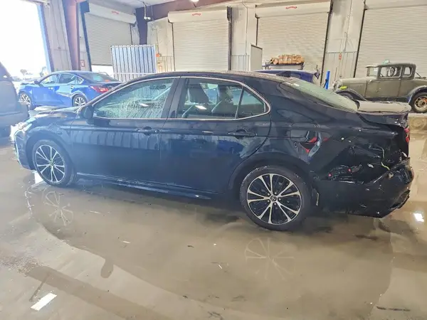 4T1B11HK9KU740798 2019 TOYOTA CAMRY - Image 2