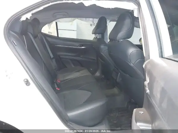 4T1B11HK9KU742910 2019 TOYOTA CAMRY - Image 8
