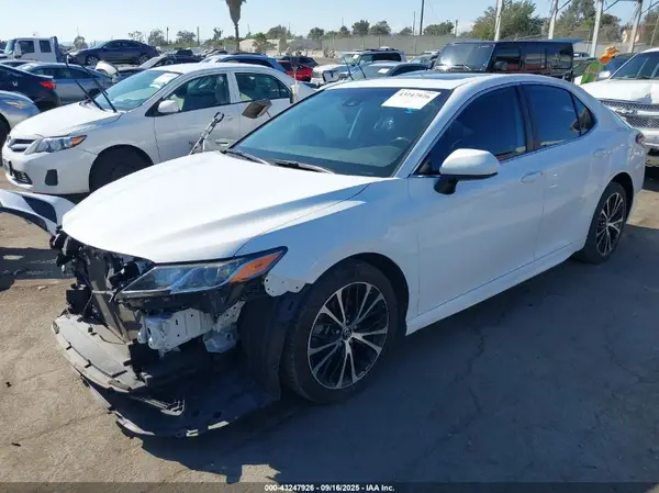 4T1B11HK9KU746763 2019 TOYOTA CAMRY - Image 2