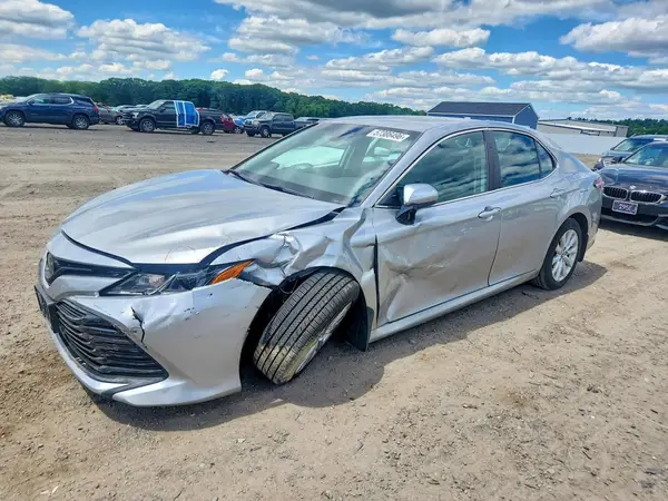 4T1B11HK9KU751283 2019 TOYOTA CAMRY - Image 1