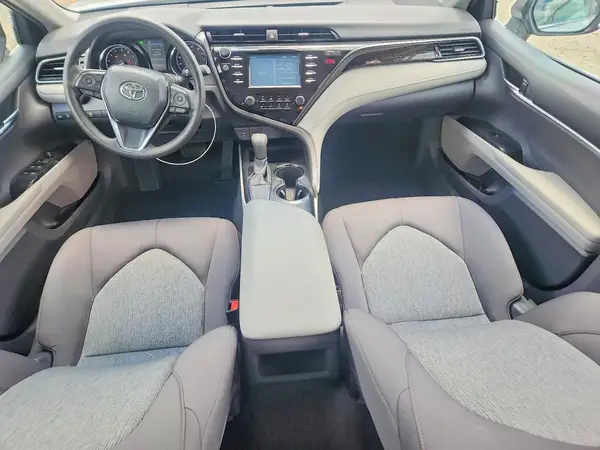 4T1B11HK9KU751283 2019 TOYOTA CAMRY - Image 8