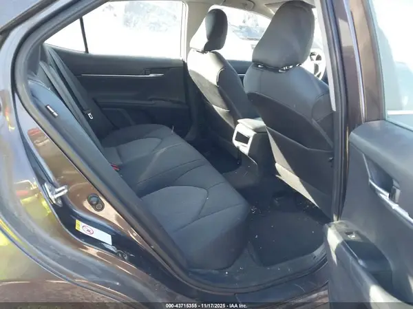 4T1B11HK9KU755124 2019 TOYOTA CAMRY - Image 8