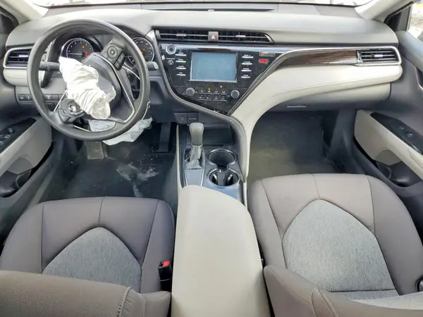 4T1B11HK9KU763711 2019 TOYOTA CAMRY - Image 8