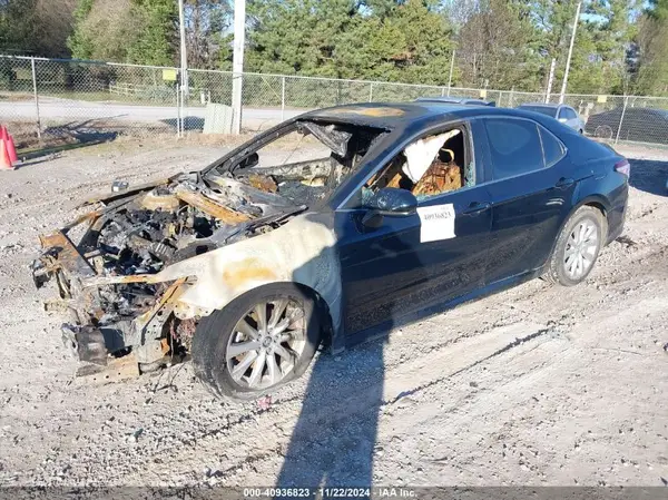 4T1B11HK9KU764504 2019 TOYOTA CAMRY - Image 2