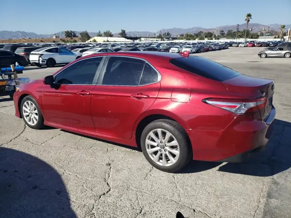 4T1B11HK9KU764745 2019 TOYOTA CAMRY - Image 2