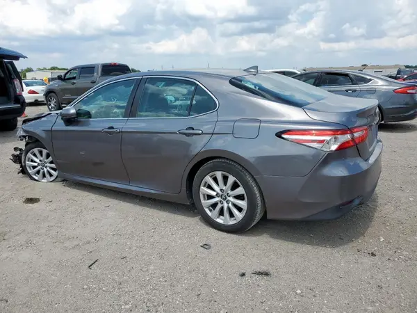 4T1B11HK9KU769072 2019 TOYOTA CAMRY - Image 2