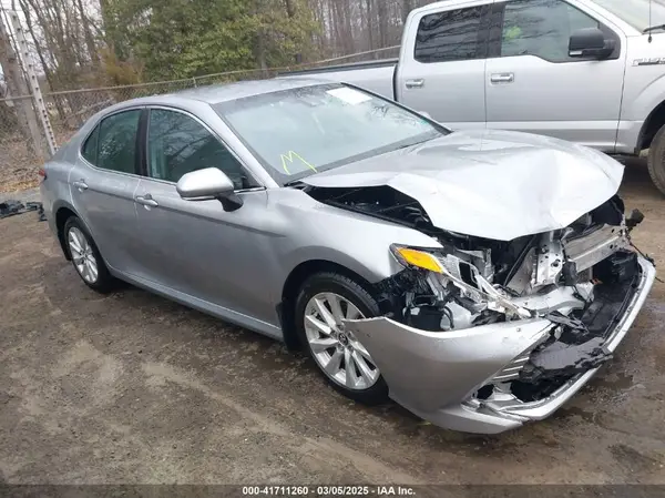 4T1B11HK9KU770254 2019 TOYOTA CAMRY - Image 1