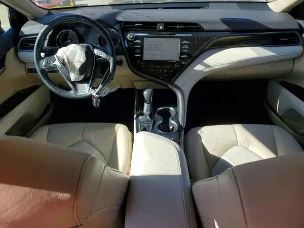 4T1B11HK9KU771601 2019 TOYOTA CAMRY - Image 8